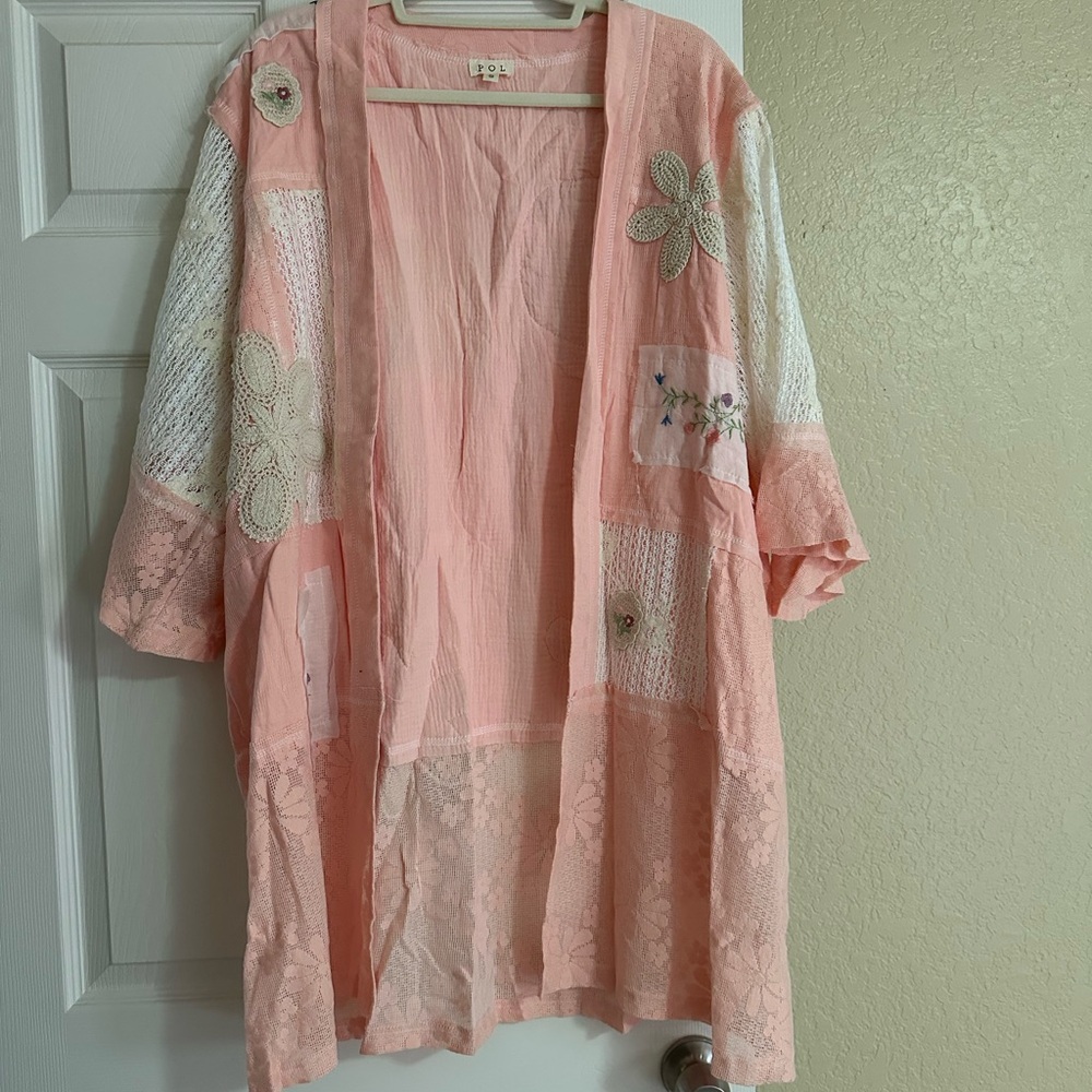 POL S Floral Lace Patchwork Kimono - Picture 4 of 9